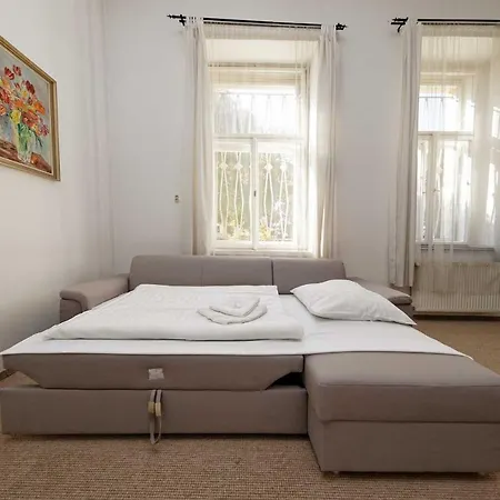 Apartment U Cisare Prague